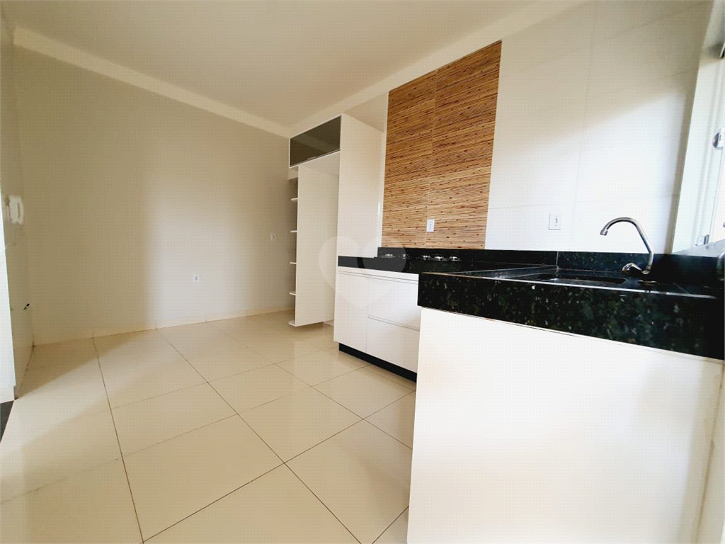 Venda Apartamento Patos De Minas Cerrado REO780766 15