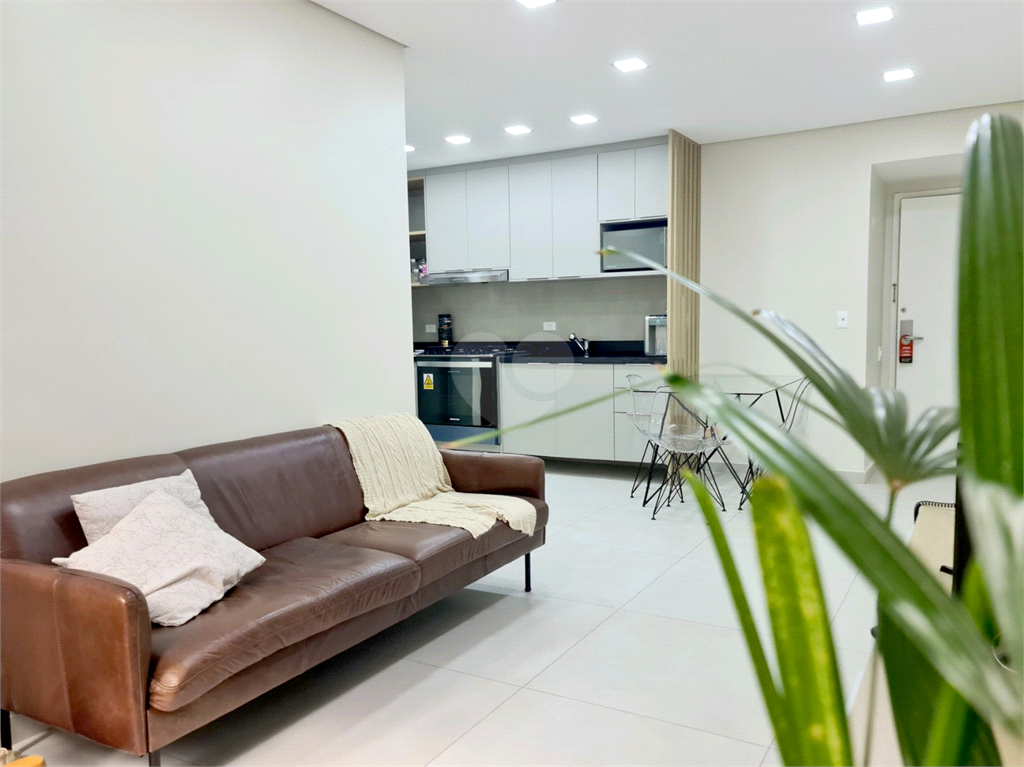 Venda Apartamento São Paulo Cerqueira César REO783215 8