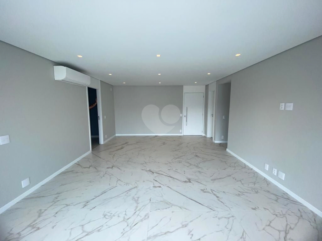 Venda Apartamento São Paulo Moema REO783418 4