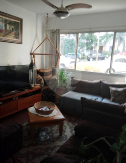 Foto REO784139