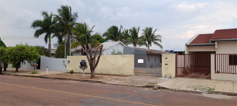 Foto REO784724