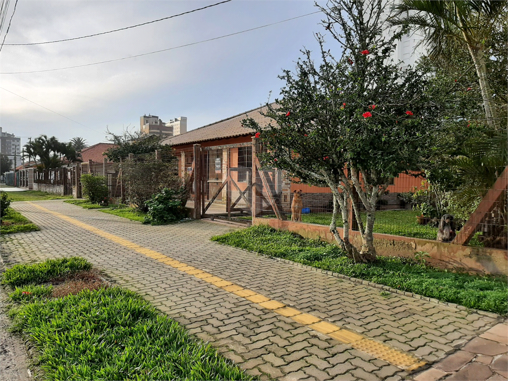 Venda Casa térrea Tramandaí Centro REO785207 2