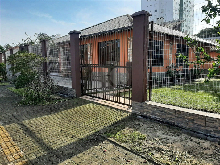 Foto REO785207