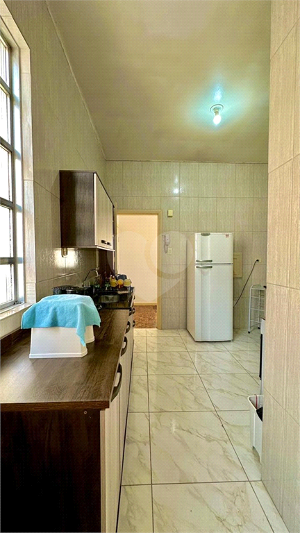 Venda Apartamento Curitiba Centro REO785481 13