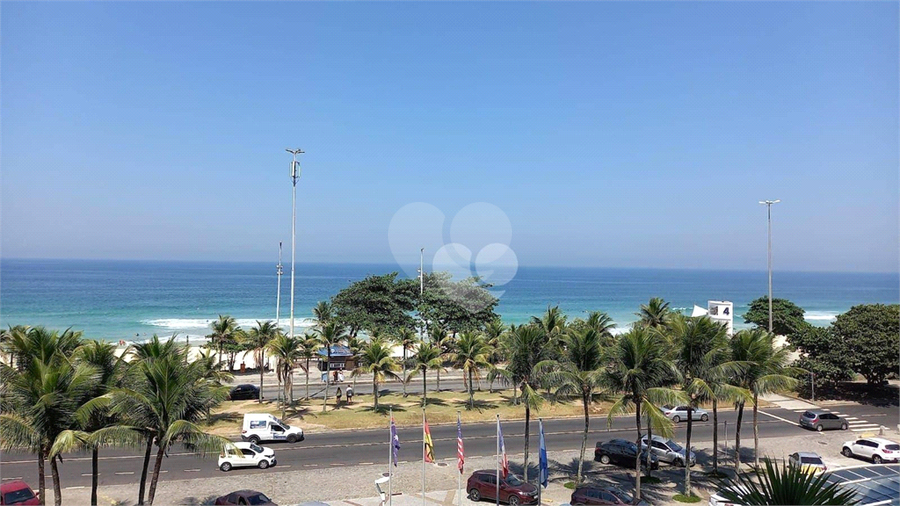 Apartamento, 2 quartos à Venda Avenida Lúcio Costa 6400, Barra Da