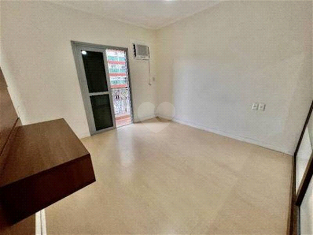 Apartamento, 2 Quartos à Venda - Ponta Da Praia, Santos | Lopes