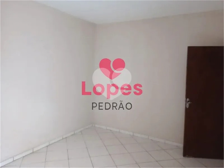 Foto REO791466