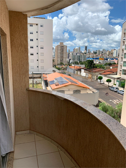 Venda Apartamento Uberlândia Patrimônio REO791931 4