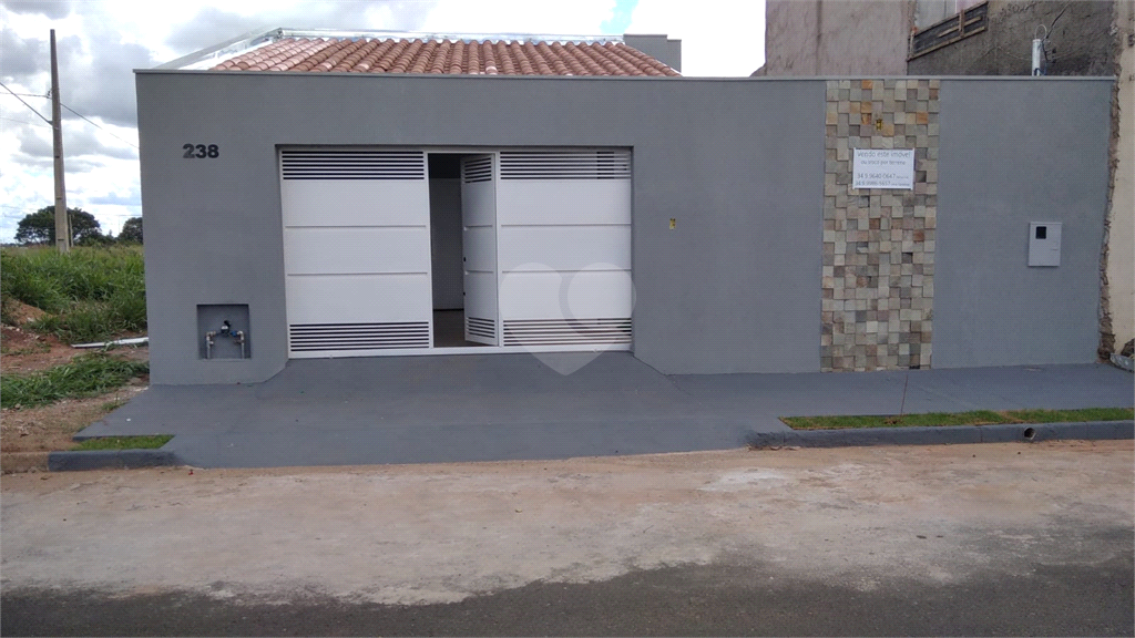 Venda Casa Uberaba Jardim Espanha REO792665 8