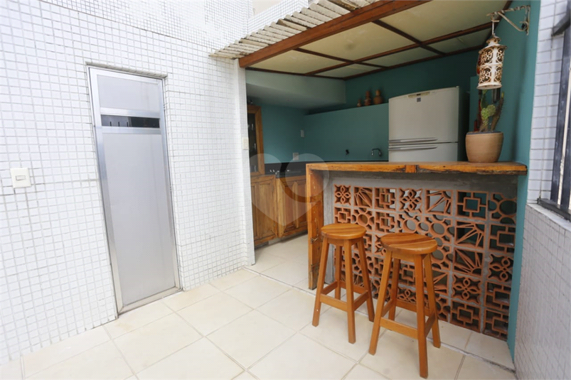 Foto REO793021