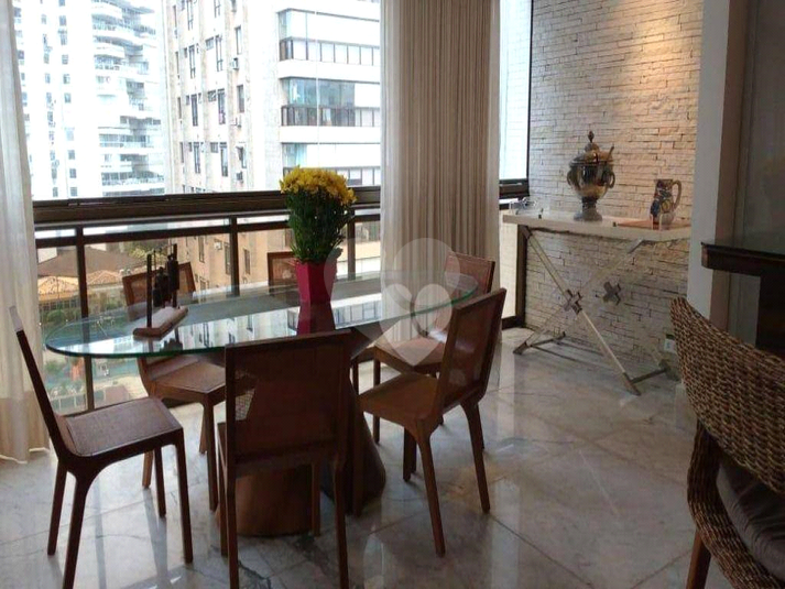 Condomínio, 2 quartos à Venda Avenida Lúcio Costa 6400, Barra Da