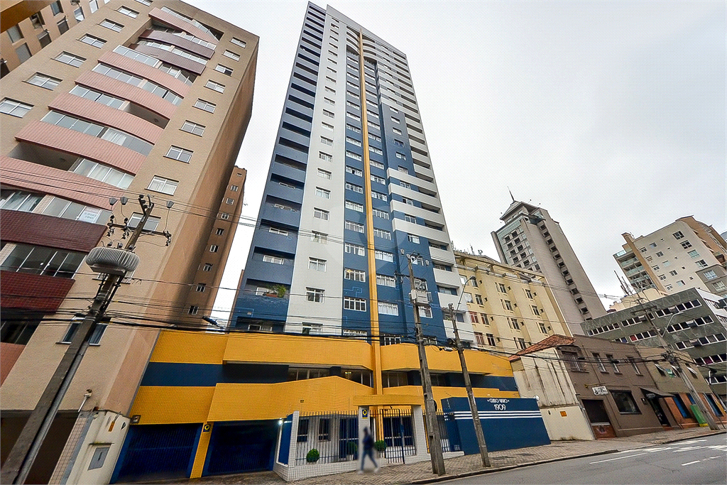 Venda Apartamento Curitiba Centro REO797247 31