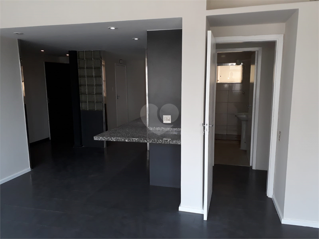 Venda Apartamento São Paulo Bela Vista REO799415 7