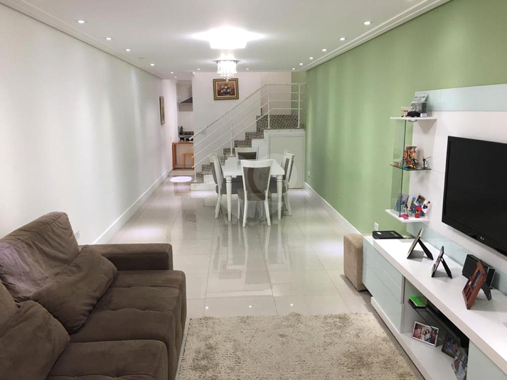 Venda Condomínio São Paulo Vila Santana REO80009 23