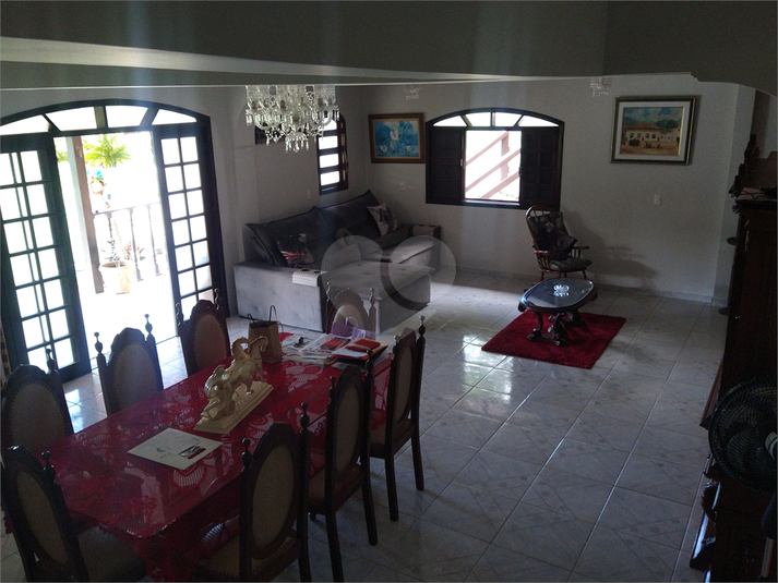 Foto REO800268