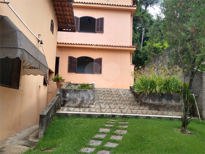 Foto REO800268