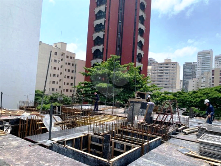 Foto REO800559