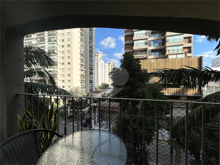 Foto REO80076