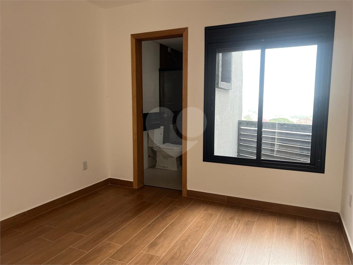 Foto REO802058