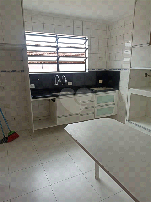 Venda Apartamento Santos Marapé REO803058 3