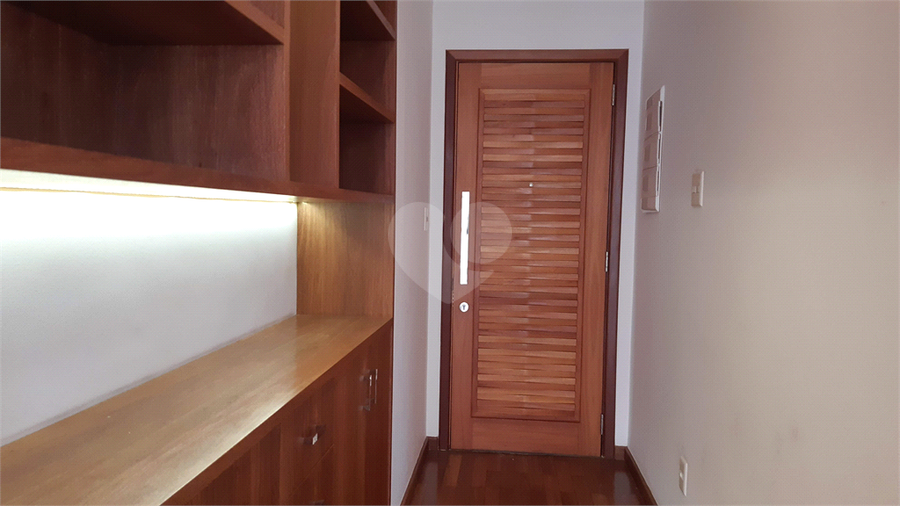 Venda Apartamento São Paulo Bela Vista REO803708 10