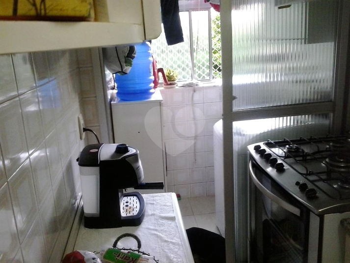 Foto REO803904
