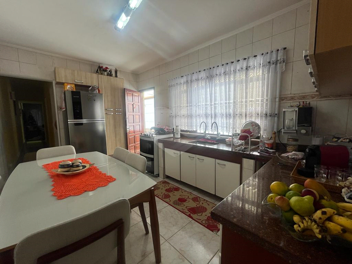 Foto REO804224
