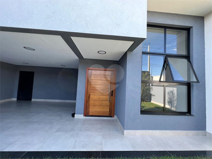 Foto REO804548