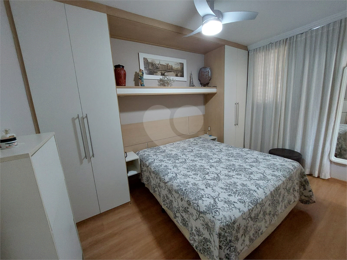 Foto REO805608