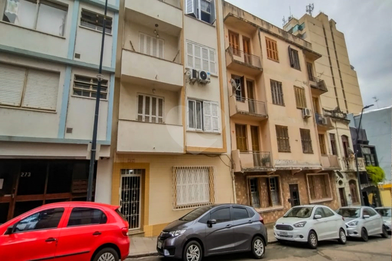 Venda Apartamento Porto Alegre Centro Histórico REO805708 24