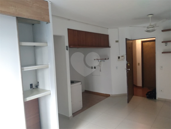 Venda Apartamento São Paulo Santa Cecília REO806084 3