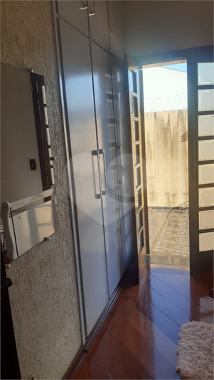 Foto REO806481