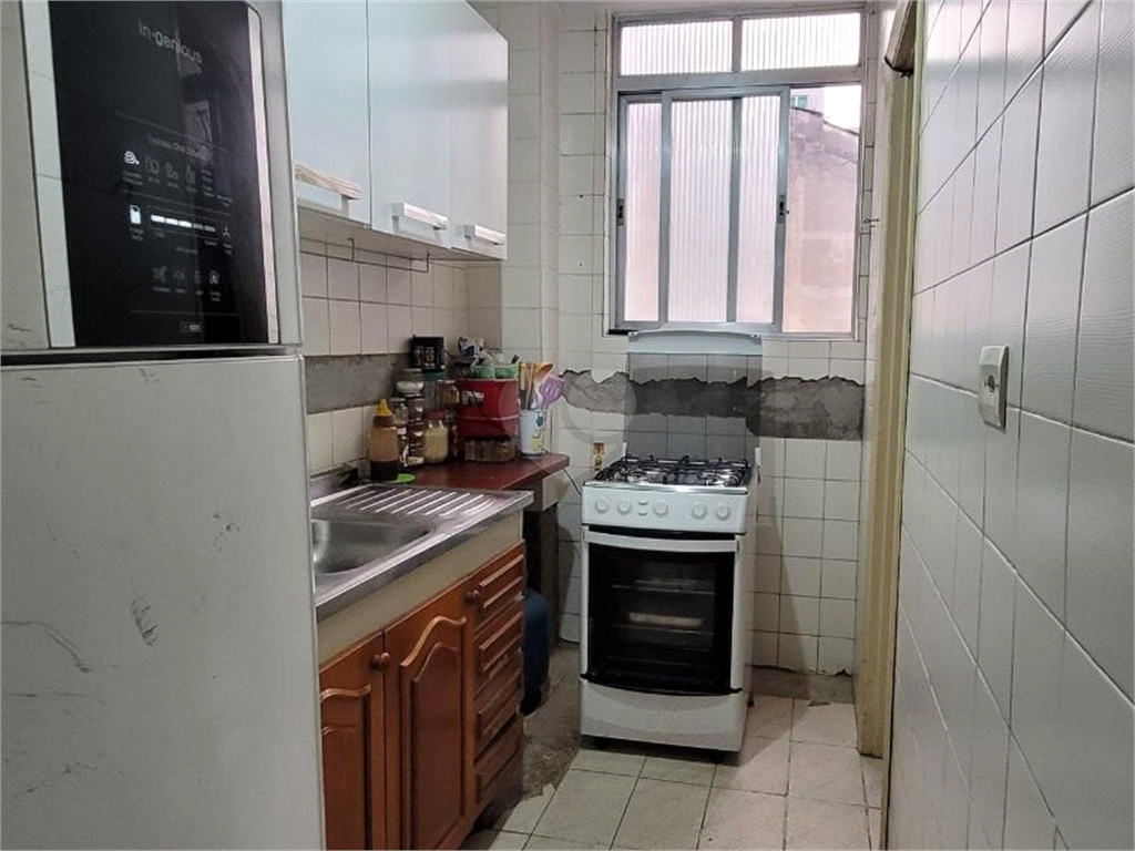 Venda Apartamento São Paulo República REO806682 11