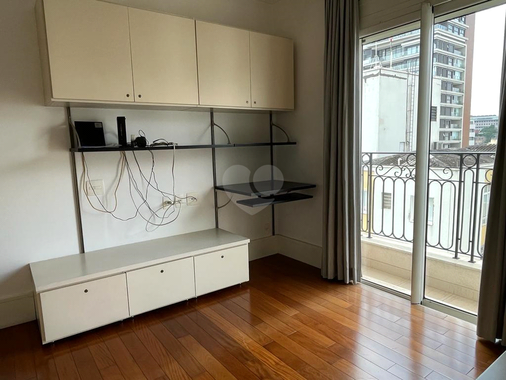 Venda Apartamento São Paulo Cerqueira César REO806788 29