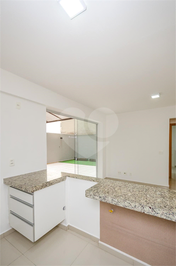 Venda Apartamento Belo Horizonte Centro REO807007 12
