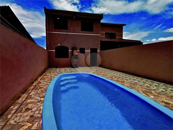 Foto REO807730