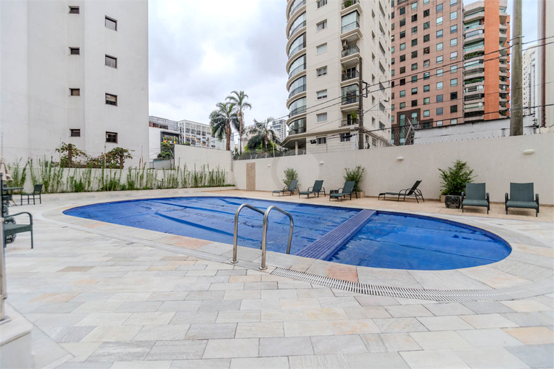 Foto REO807877
