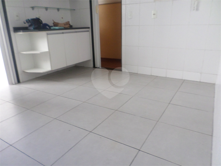 Foto REO807948