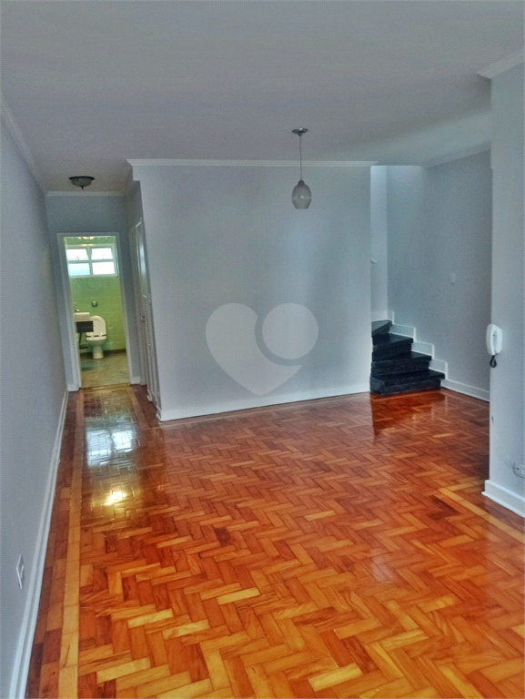 Venda Casa de vila São Paulo Vila Olímpia REO809297 7