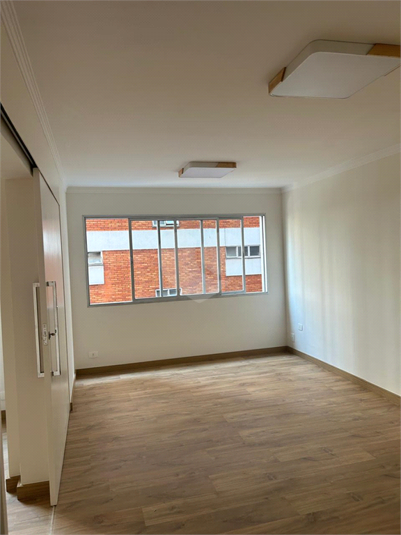 Venda Apartamento São Paulo Cerqueira César REO809676 4