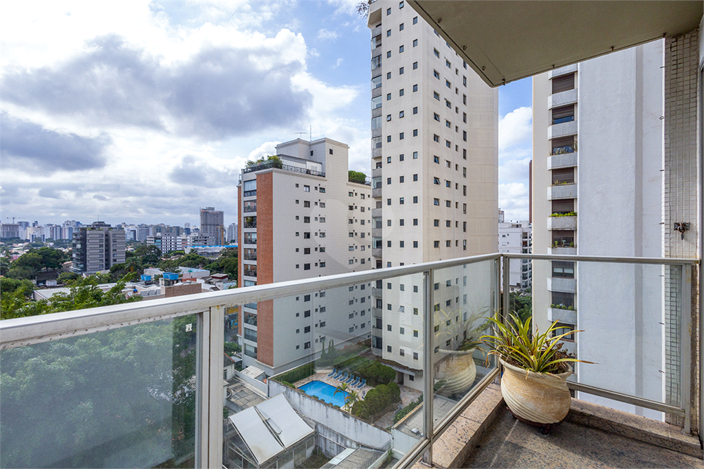 Venda Apartamento São Paulo Campo Belo REO810576 3