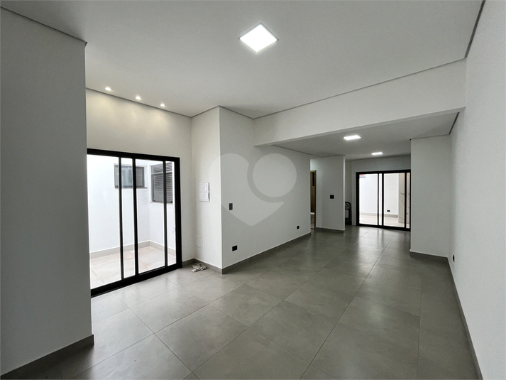 Foto REO810836