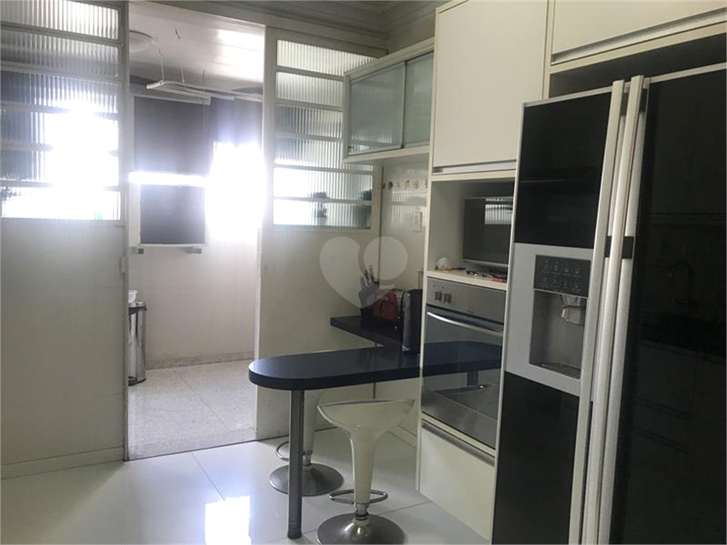 Venda Apartamento São Paulo Cerqueira César REO810933 17