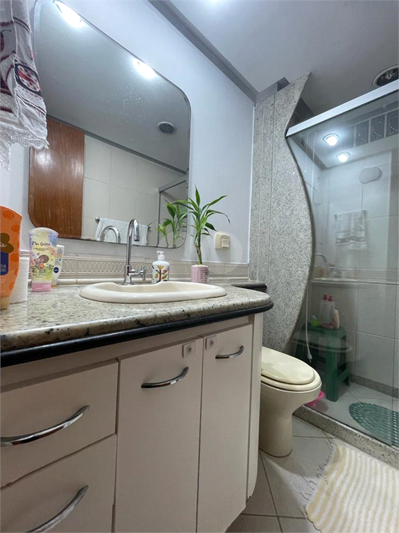 Venda Apartamento Vitória Bento Ferreira REO811125 7