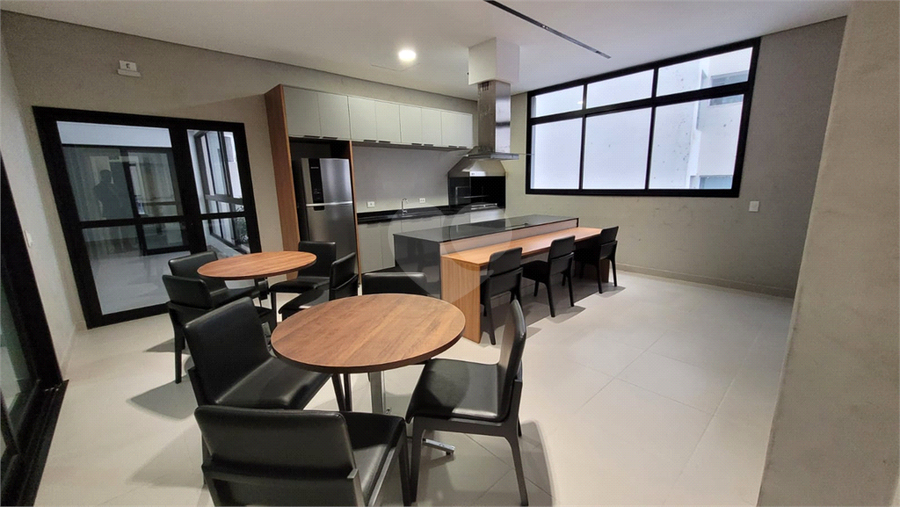 Venda Apartamento São Paulo Bela Vista REO811247 22