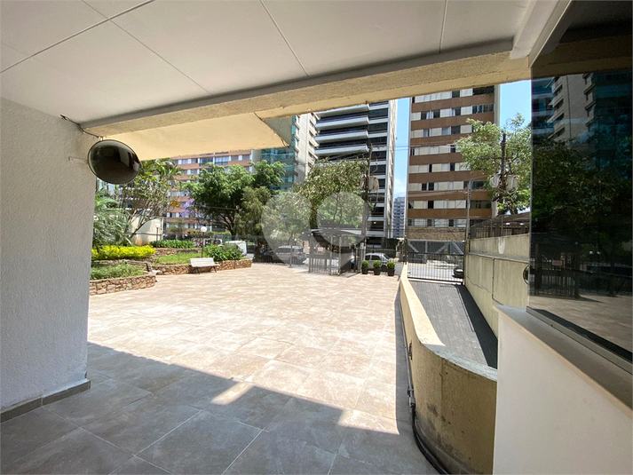 Venda Apartamento São Paulo Santana REO811547 20