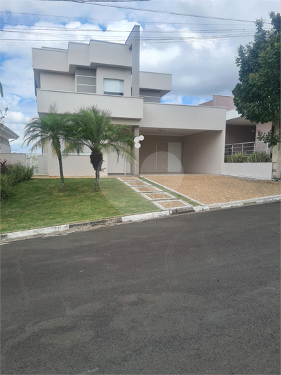 Foto REO812422