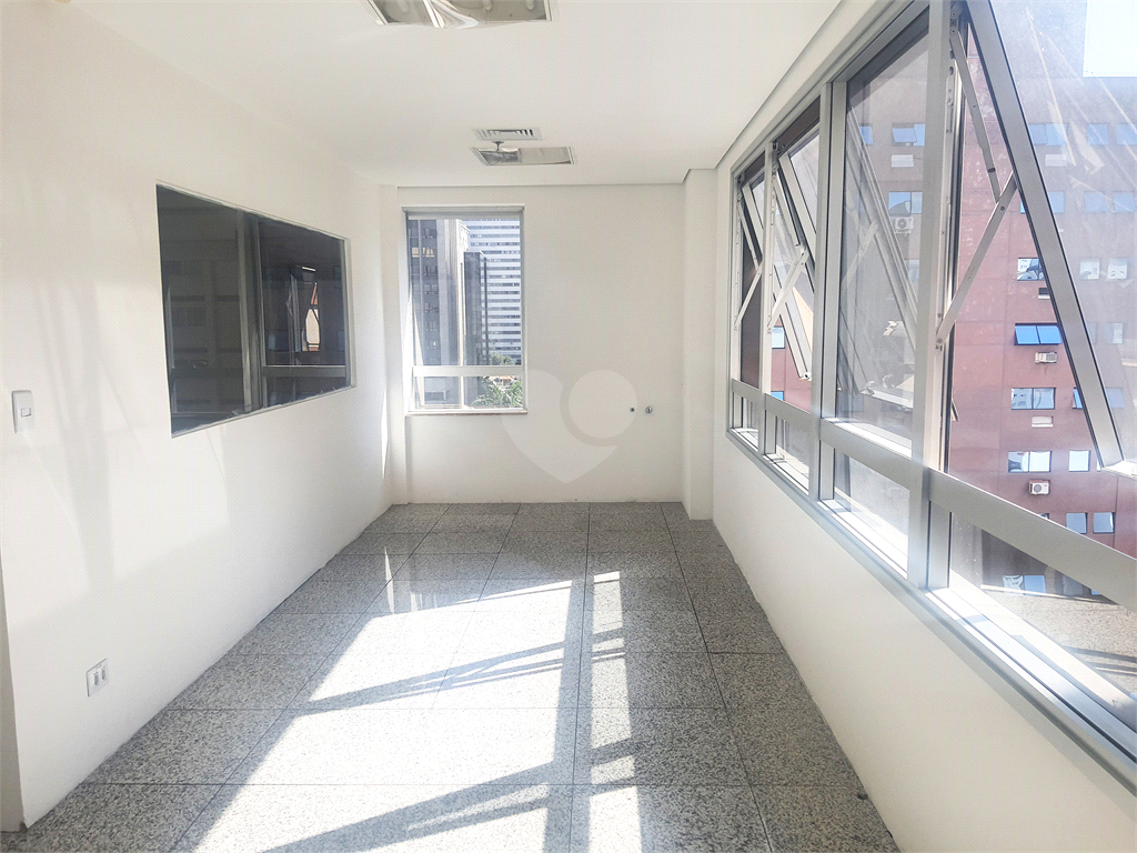 Aluguel Salas São Paulo Paraíso REO812613 3