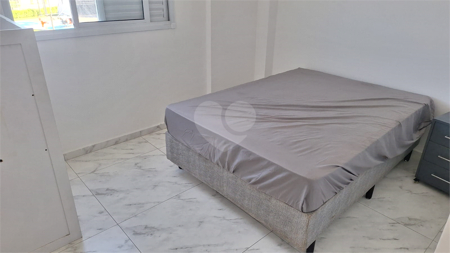 Foto REO813200