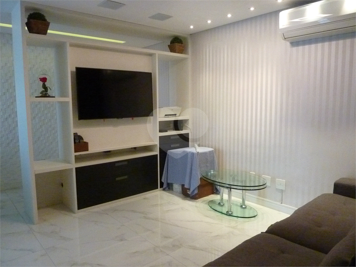 Foto REO81331